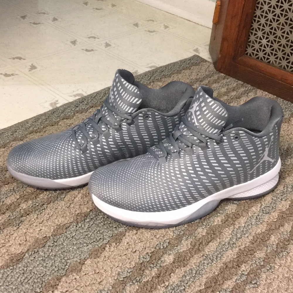 Jordan B. Fly men’s size 11